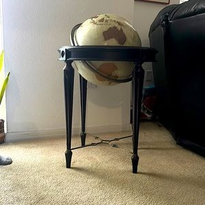 Vintage 16" Replogle Globe Bombay Platinum Classic from 1971